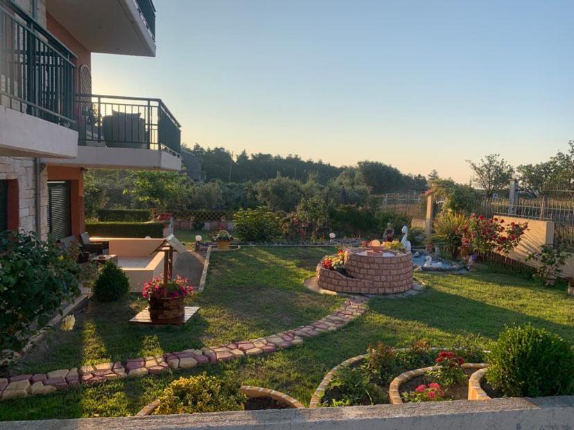 Dora'S Garden Villa Alexandroupoli Esterno foto