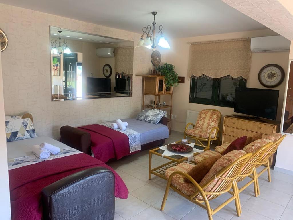 Dora'S Garden Villa Alexandroupoli Esterno foto